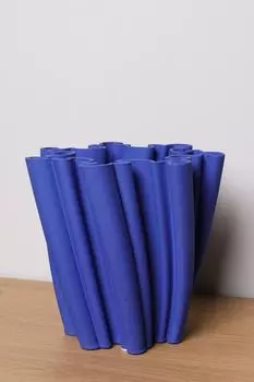 Ваза фарфоровая декоративная Kersten