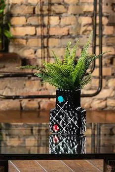 Ваза керамическая Irony Moroshka