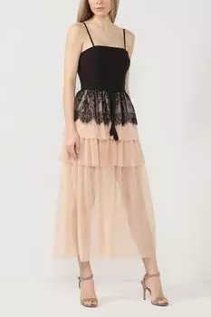 Вечернее платье в бельевом стиле Rinascimento