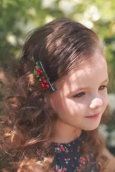 Заколка для волос Смородина Malina by Андерсен