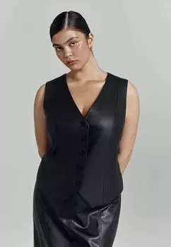 Жилет из экокожи DIVNO