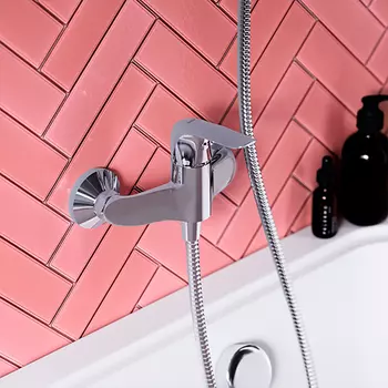 322000000 Смеситель для душа