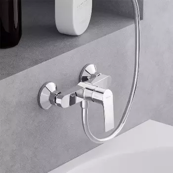 482000000 Смеситель для душа