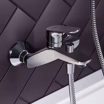 771000000 Смеситель для ванны и душа