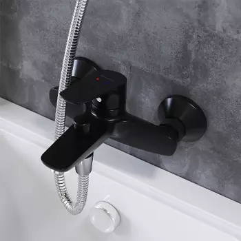 771000301 Смеситель для ванны и душа