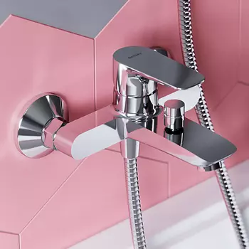 781000000 Смеситель для ванны и душа