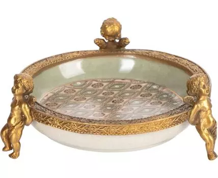 Блюдо на ангелах