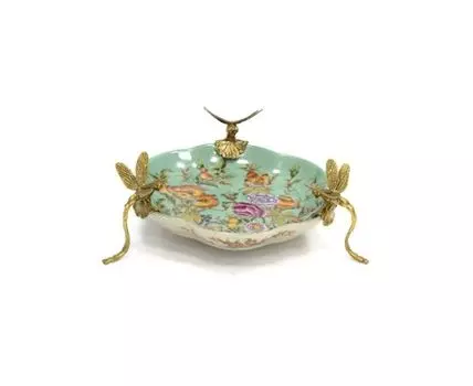 Блюдо на стрекозах