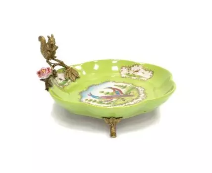 Блюдо с белкой 26x21x13см