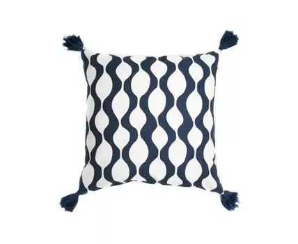 Чехол для подушки Traffic с кисточками серо-синего цвета Cuts&Pieces