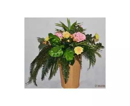 Цветочная композиция Лейтена