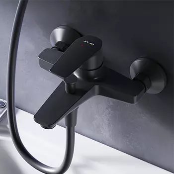 F90A10022 Смеситель для ванны и душа