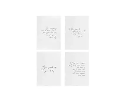 Композиция из постеров DO EVERYTHING WITH LOVE, YOU CAN DO, BE PROUD OF YOUR BODY, SELFLOVE