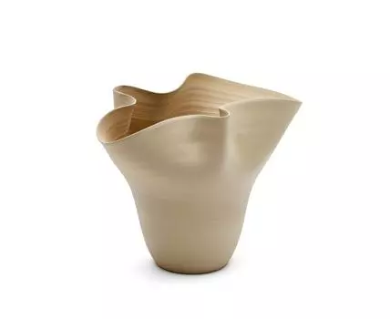 Macaire Керамическая ваза бежевого цвета 26 см
