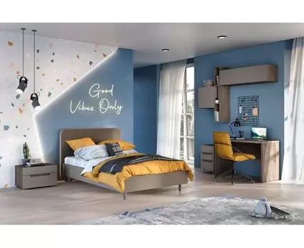 Молодёжная Анри 4