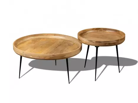 Набор столиков из массива