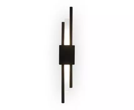 Настенный светильник Kink Light и подсветки Диркс