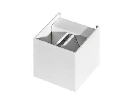 Настенный светильник Leticia