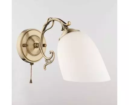 Настенный светильник со стеклянным плафоном 22010/1 античная бронза