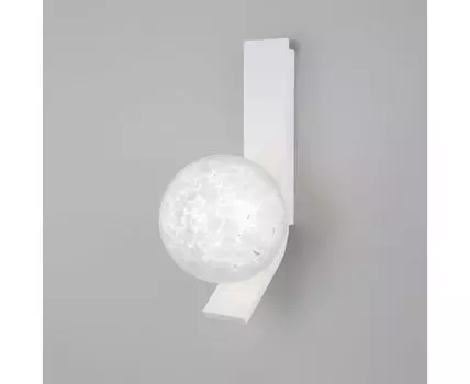 Настенный светильник со стеклянным плафоном 40019/1