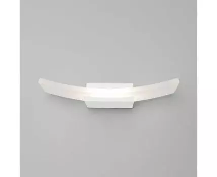 Настенный светодиодный светильник в стиле минимализм 40152/1 LED белый