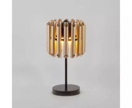 Настольная лампа с металлическим плафоном 01106/3 черный / шампань