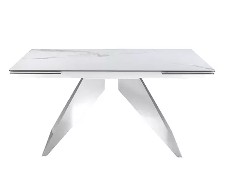 Обеденный стол