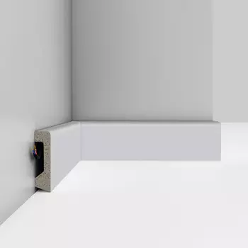 Плинтус напольный DECOMASTER D234-119ДМ (58*16*2400мм)