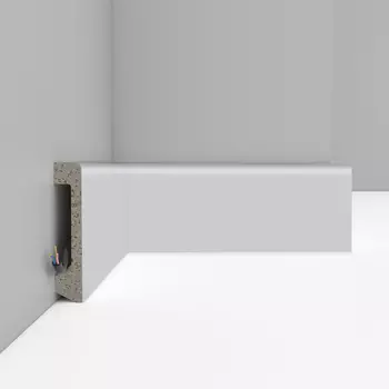 Плинтус напольный DECOMASTER D235-119 (80*17*2400мм)