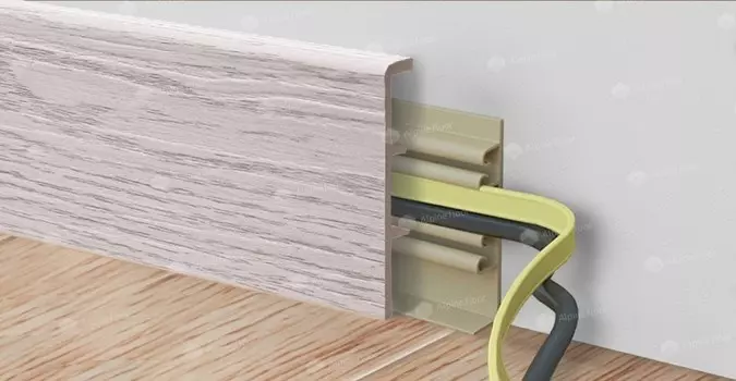 Плинтус Rico Concept 80 Ясень норд