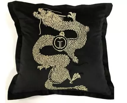 Подушка вышивка Дракон Garda Decor
