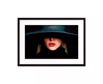 Постер в рамке Красная помада 40х60 см (черный, красный, 60)