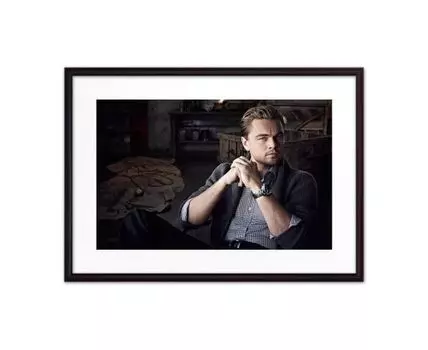 Постер в рамке Леонардо ди Каприо 30х40 см (голубой, черный, 40)