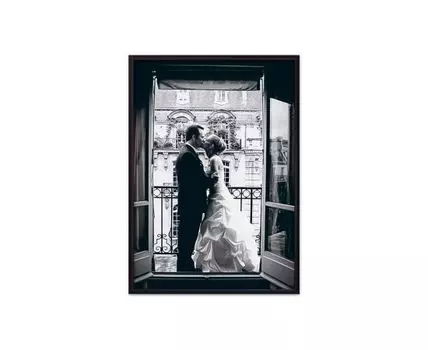 Постер в рамке Молодожены Париж 50х70 см (белый, черный, 70)