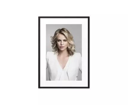 Постер в рамке Шарлиз Терон 2 50х70 см (белый, серый, 70)