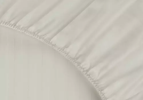 Простыня Plus на резинке