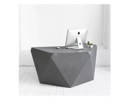 Рабочий стол Гексагон Брильянт из микроцемента в темно-сером цвете (132)