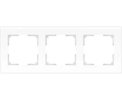 Рамка на 3 поста Favorit WL01-Frame-03