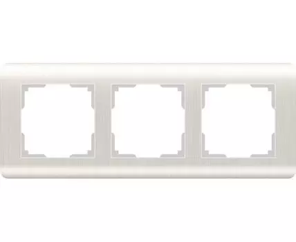 Рамка на 3 поста Stream Pearl WL12-Frame-03