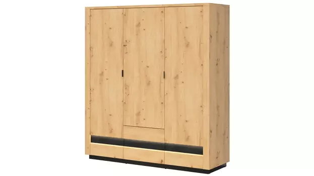 Распашной шкаф Бета трехсекционный