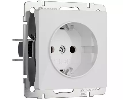 Розетка с заземлением и шторками Werkel