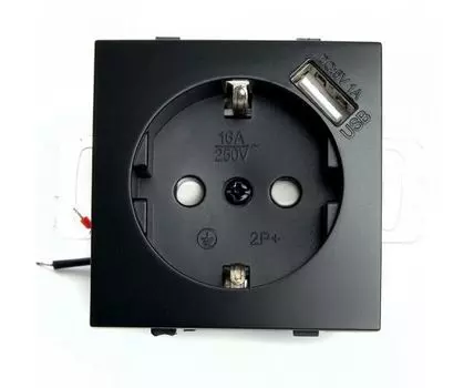 Розетка с заземлением, шторками и 2хUSB, без рамки Stekker Эрна 49155