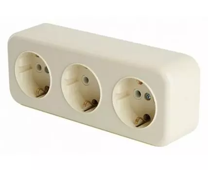 Розетка с заземлением Stekker Брест 49054