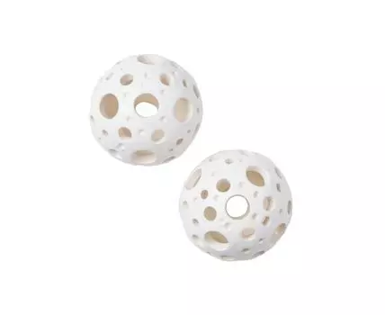 Шары белые с отверстиями трех размеров - 2 шт. (Белый)
