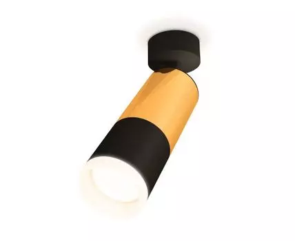Спот Ambrella light с акрилом XM