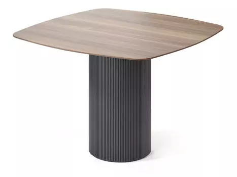 Стол квадратный Субра