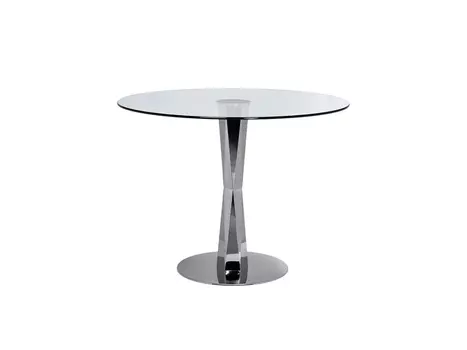 Стол обеденный