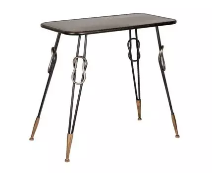 Столик приставной