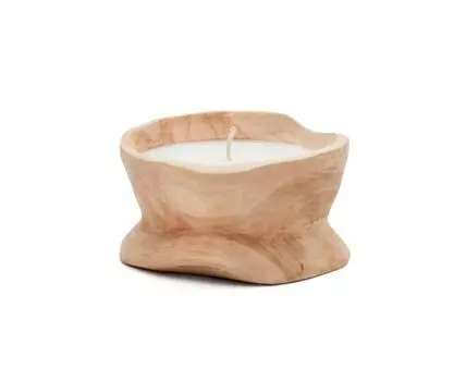 Свеча в деревянном подсвечнике Maelia