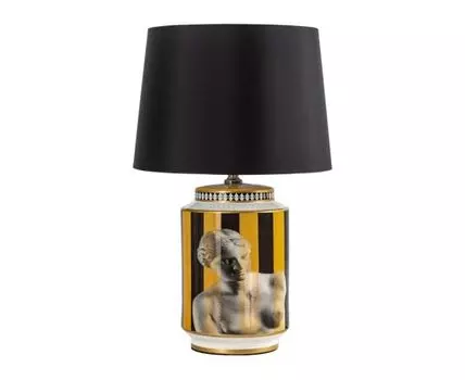 Светильник с абажуром